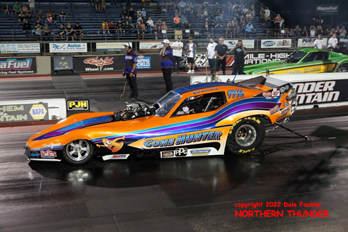 Lyle Greenberg - 'Cone Hunter' (near lane) vs 
Steve Griboski - 'Mile-High Express' (far lane)